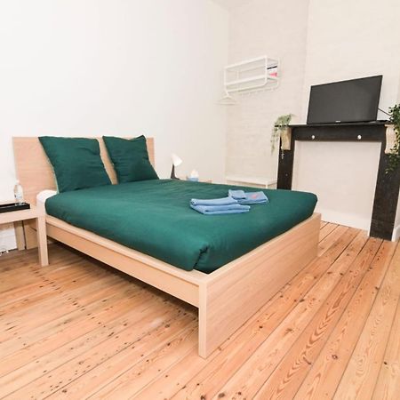 Cozy And Confortable Room Near Brussels Central Station Zewnętrze zdjęcie